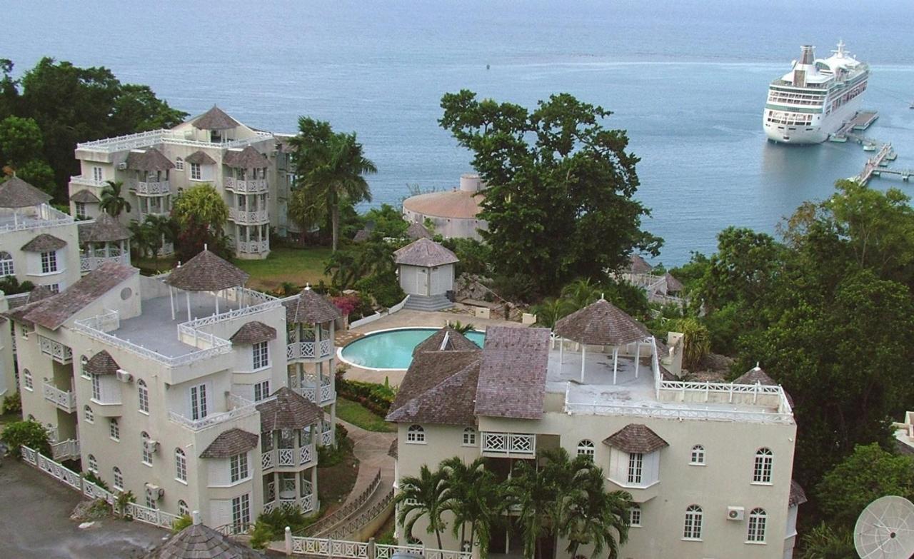 Sky Castles Appartement Ocho Rios Buitenkant foto